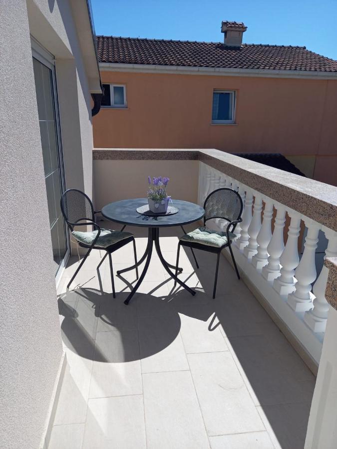 Apartmani Delac Vodice Exterior foto