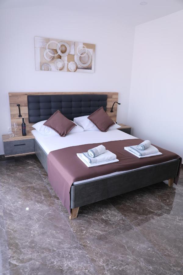 Apartmani Delac Vodice Exterior foto