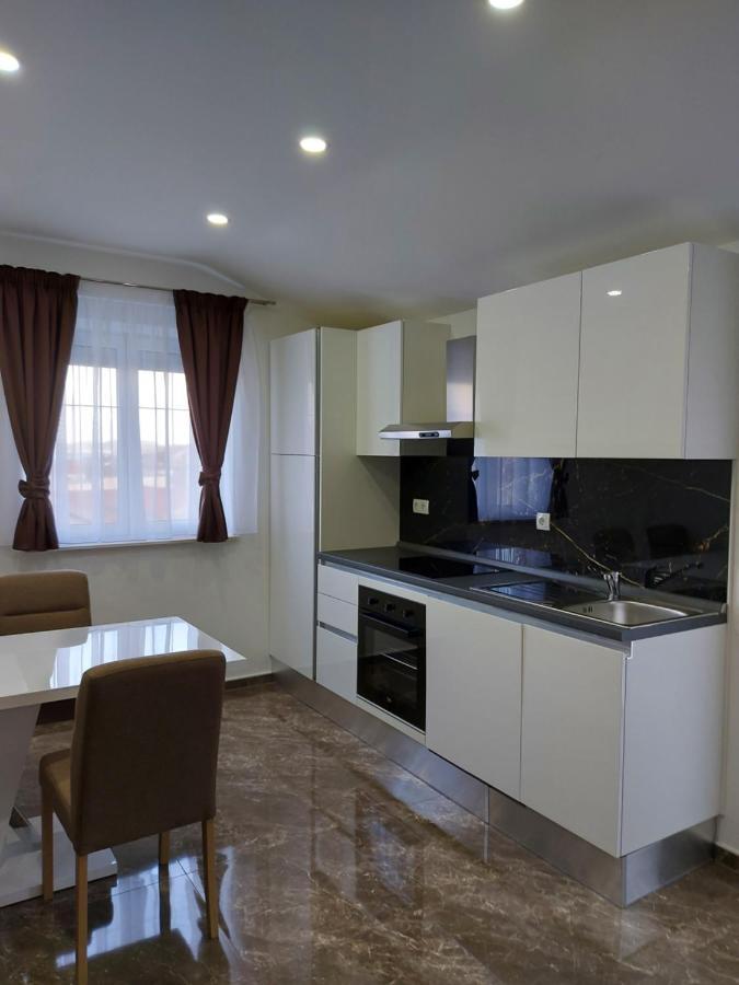 Apartmani Delac Vodice Exterior foto